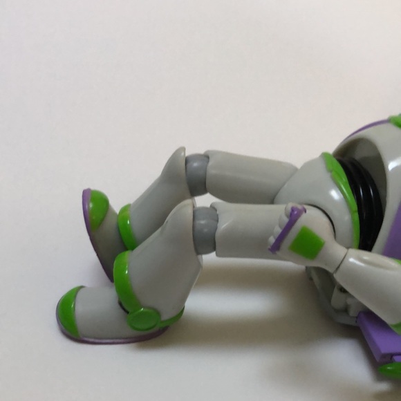 Vintage Toy Story Buzz Lightyear Action Figure - Picture 8 of 10